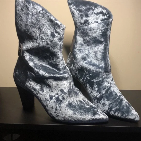 Free people light blue/gray velvet boots - Picture 8 of 15